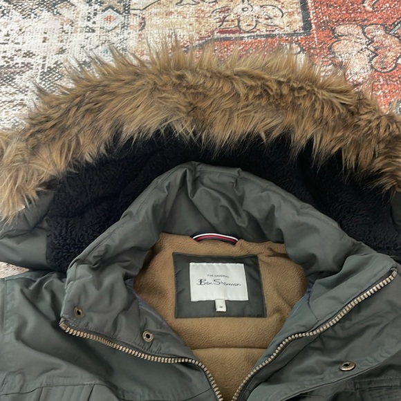 Ben Sherman Heavy Winter Jacket Coat Dark Green Size Medium - Picture 2 of 10